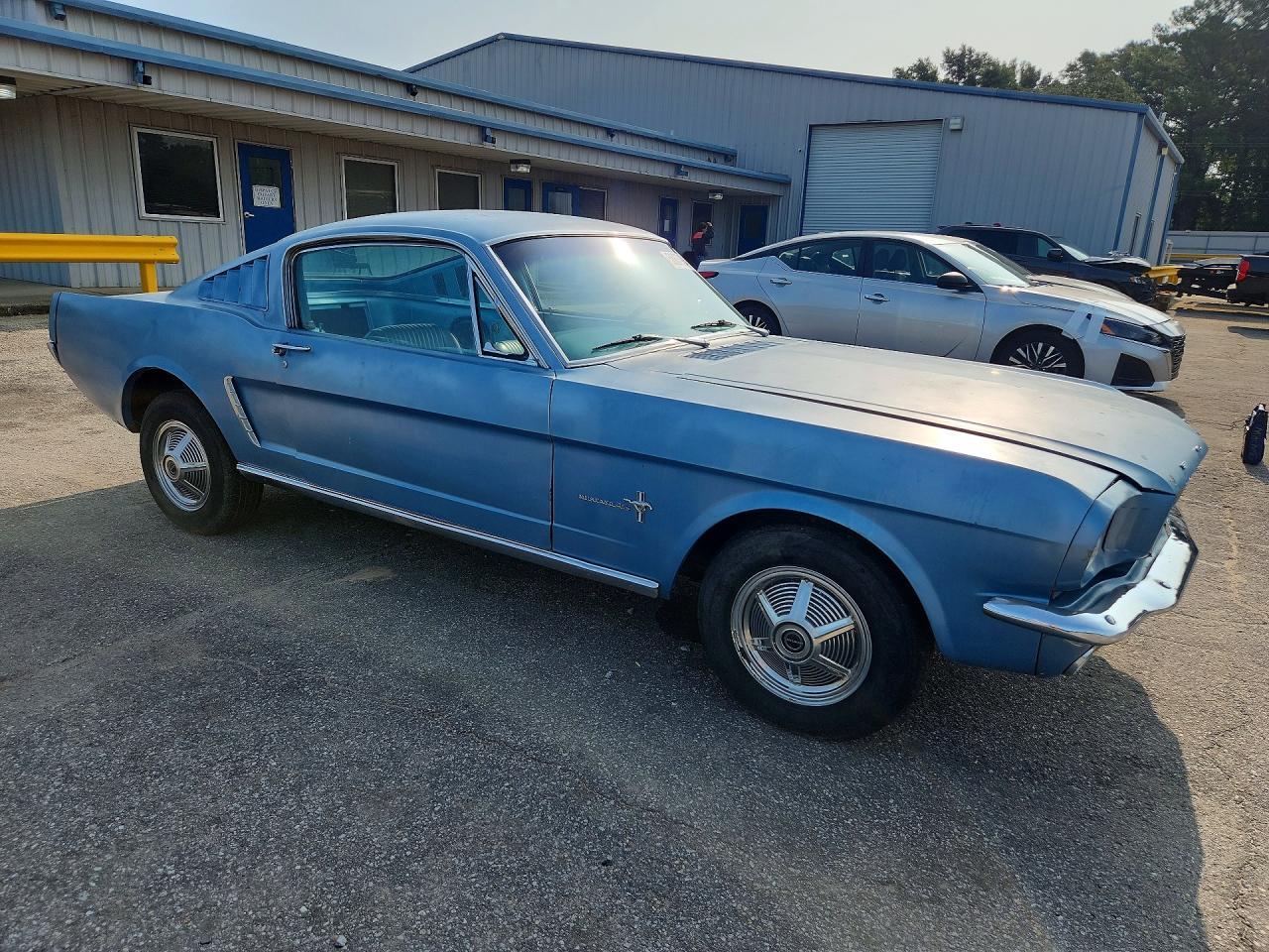 1965 FORD MUSTANG