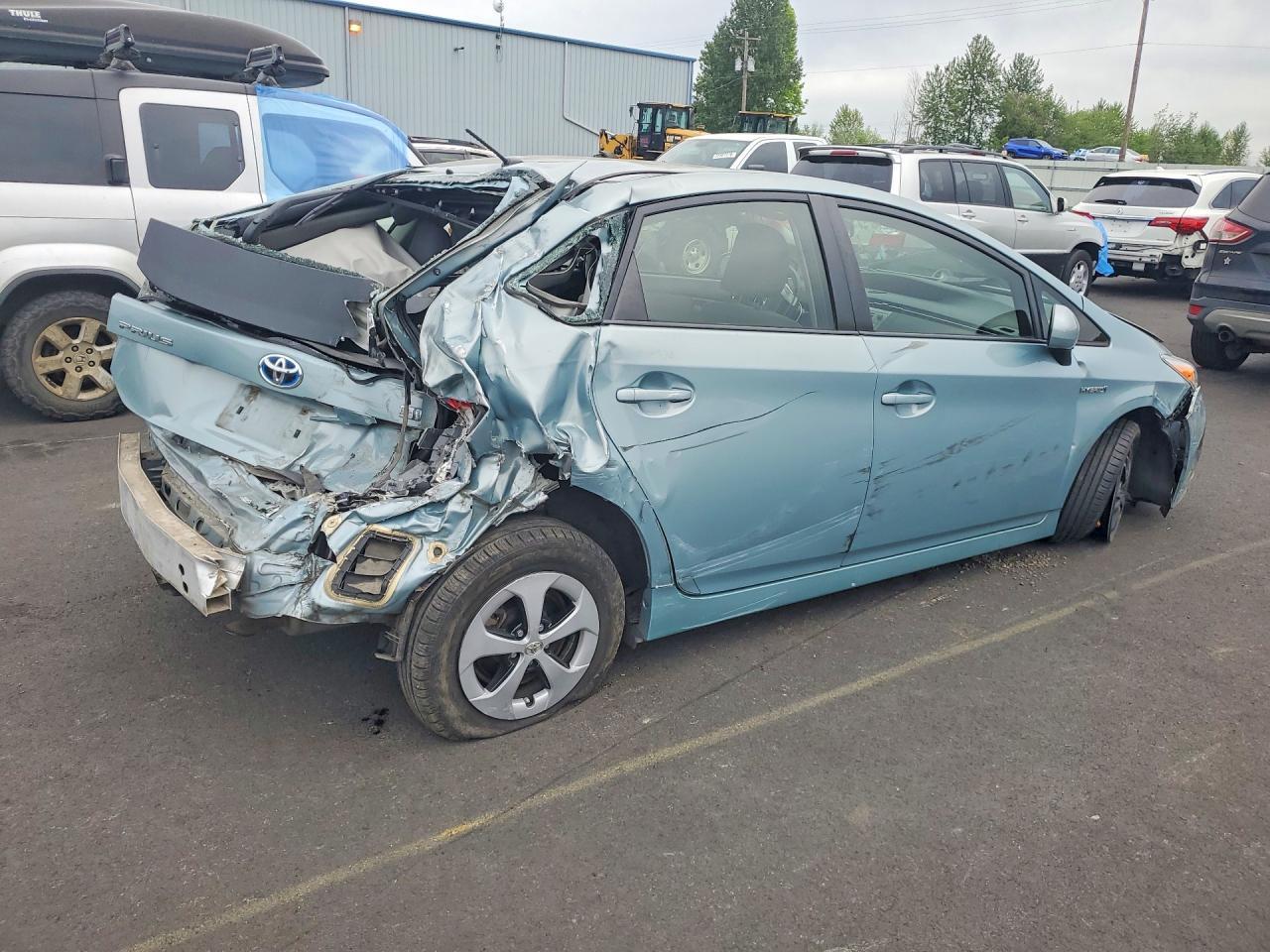 2013 TOYOTA PRIUS
