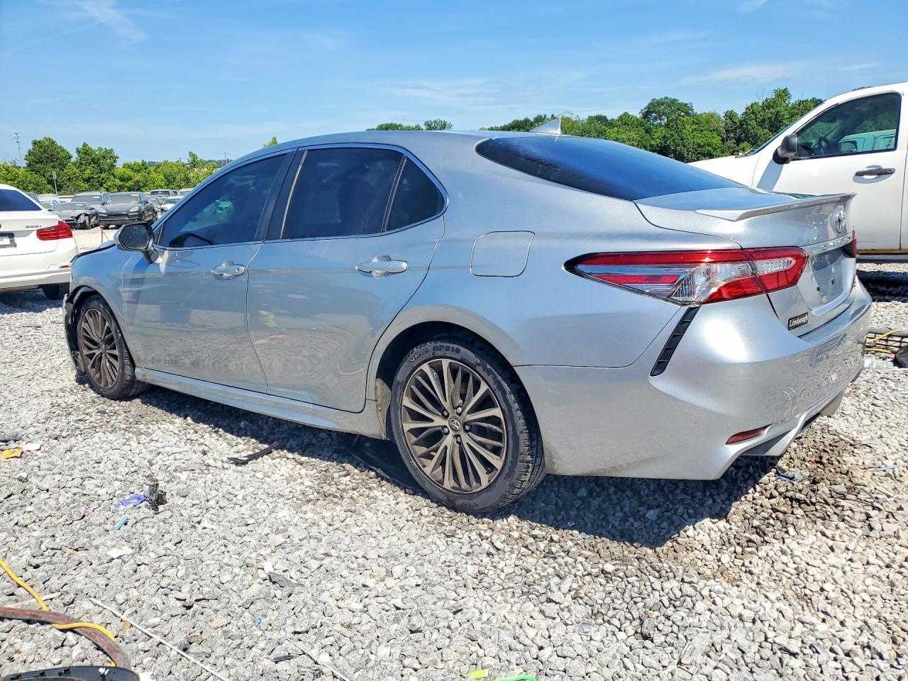 2019 TOYOTA CAMRY