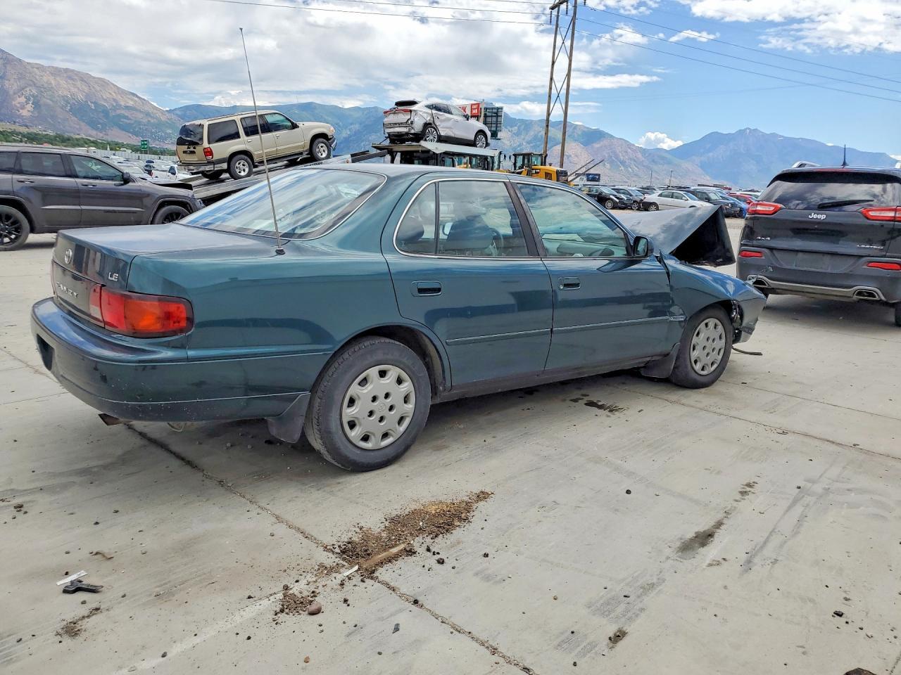 1996 TOYOTA CAMRY