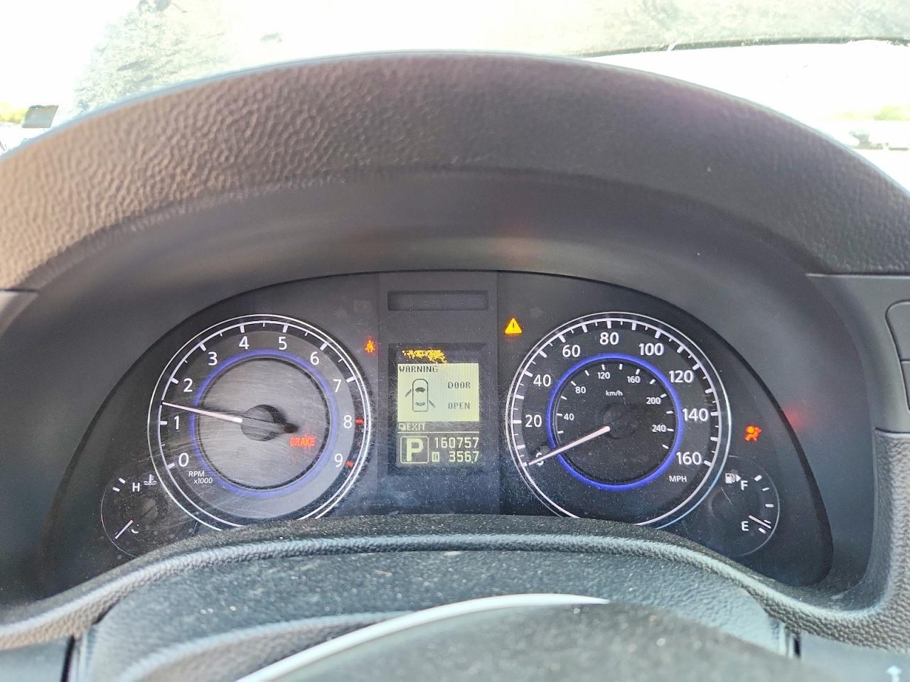 2011 INFINITI G37