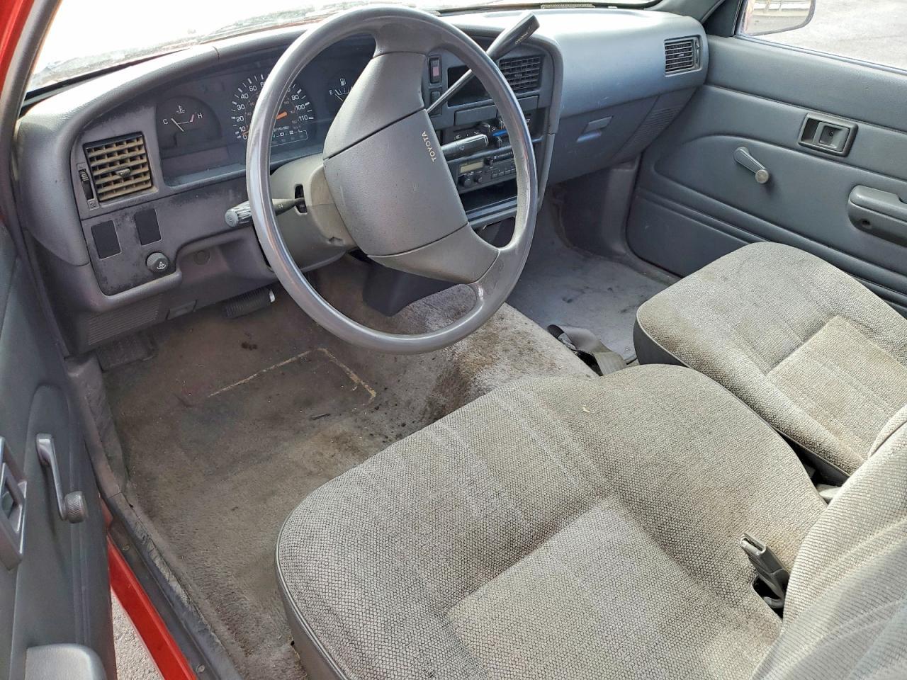 1989 TOYOTA Pickup