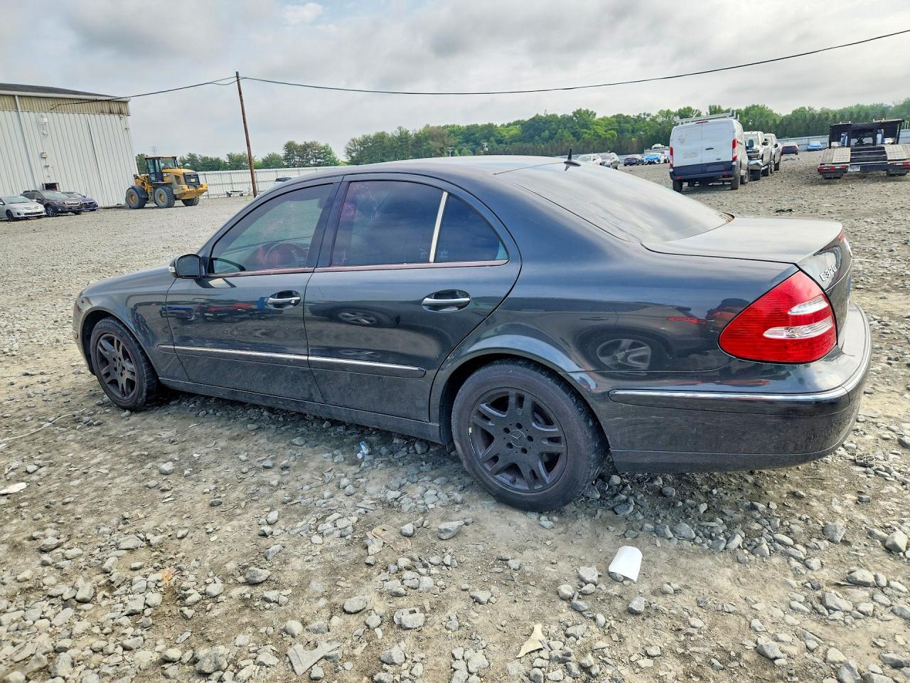2004 MERCEDES-BENZ E-Class