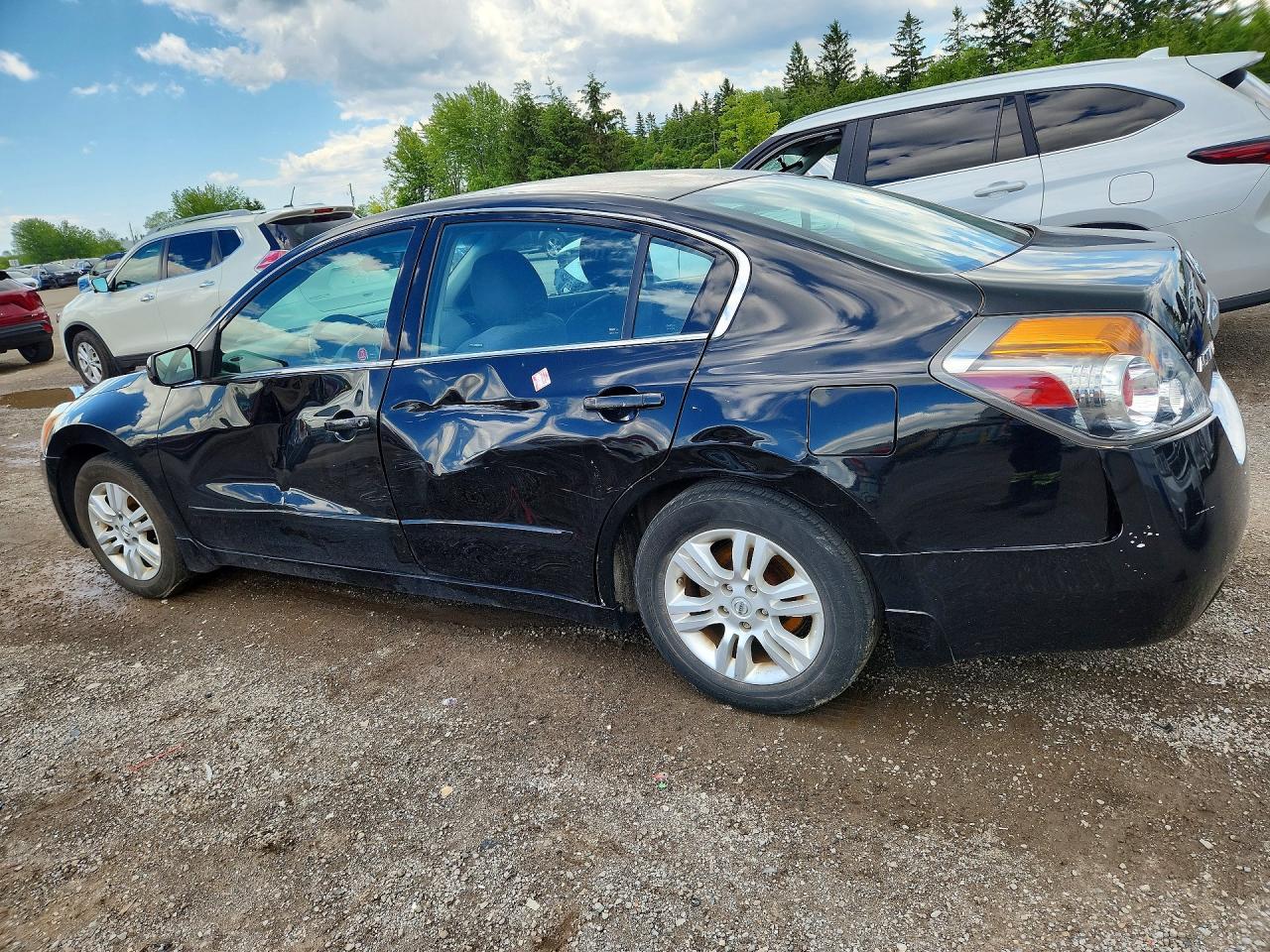 2010 NISSAN ALTIMA