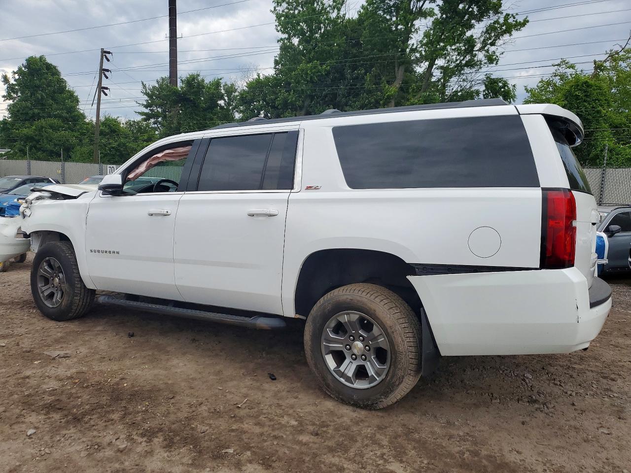 2018 CHEVROLET Suburban