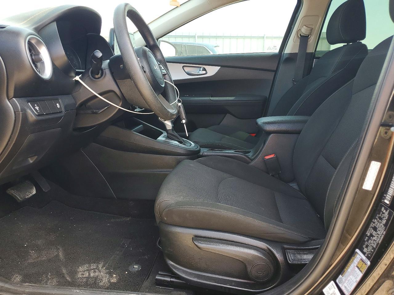 2023 KIA FORTE