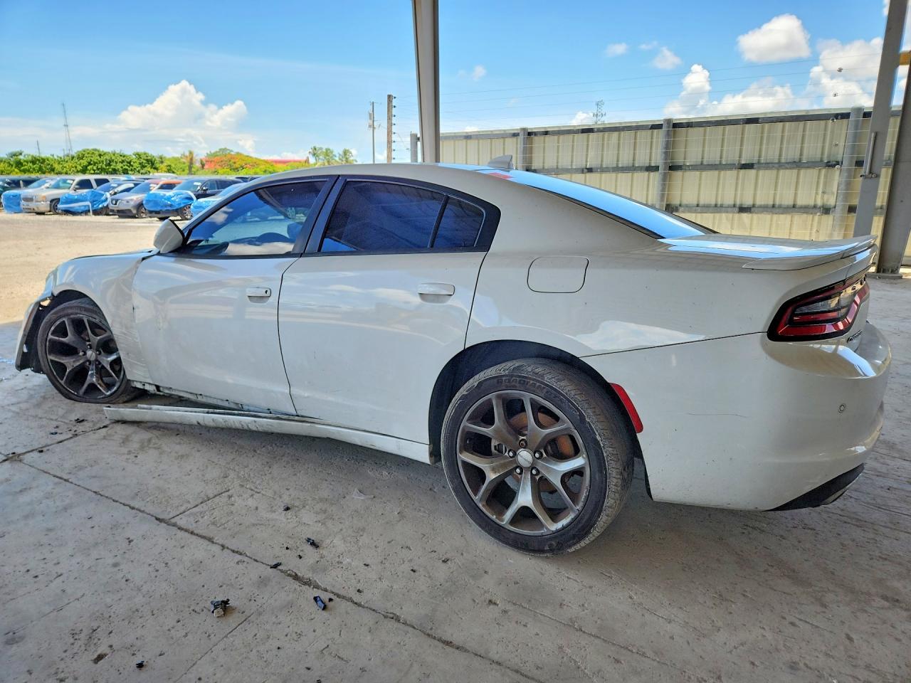 2015 DODGE CHARGER