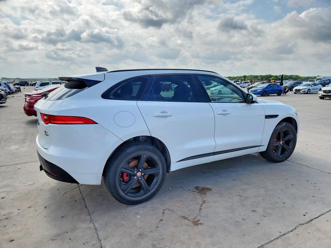 2020 JAGUAR F-Pace