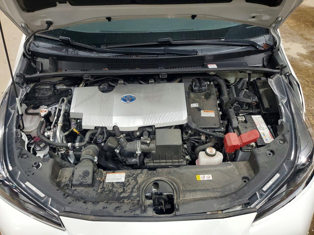 2022 TOYOTA PRIUS