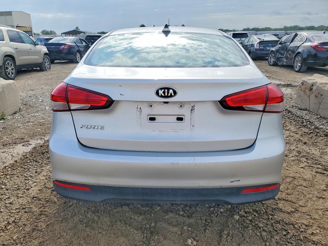 2018 KIA FORTE