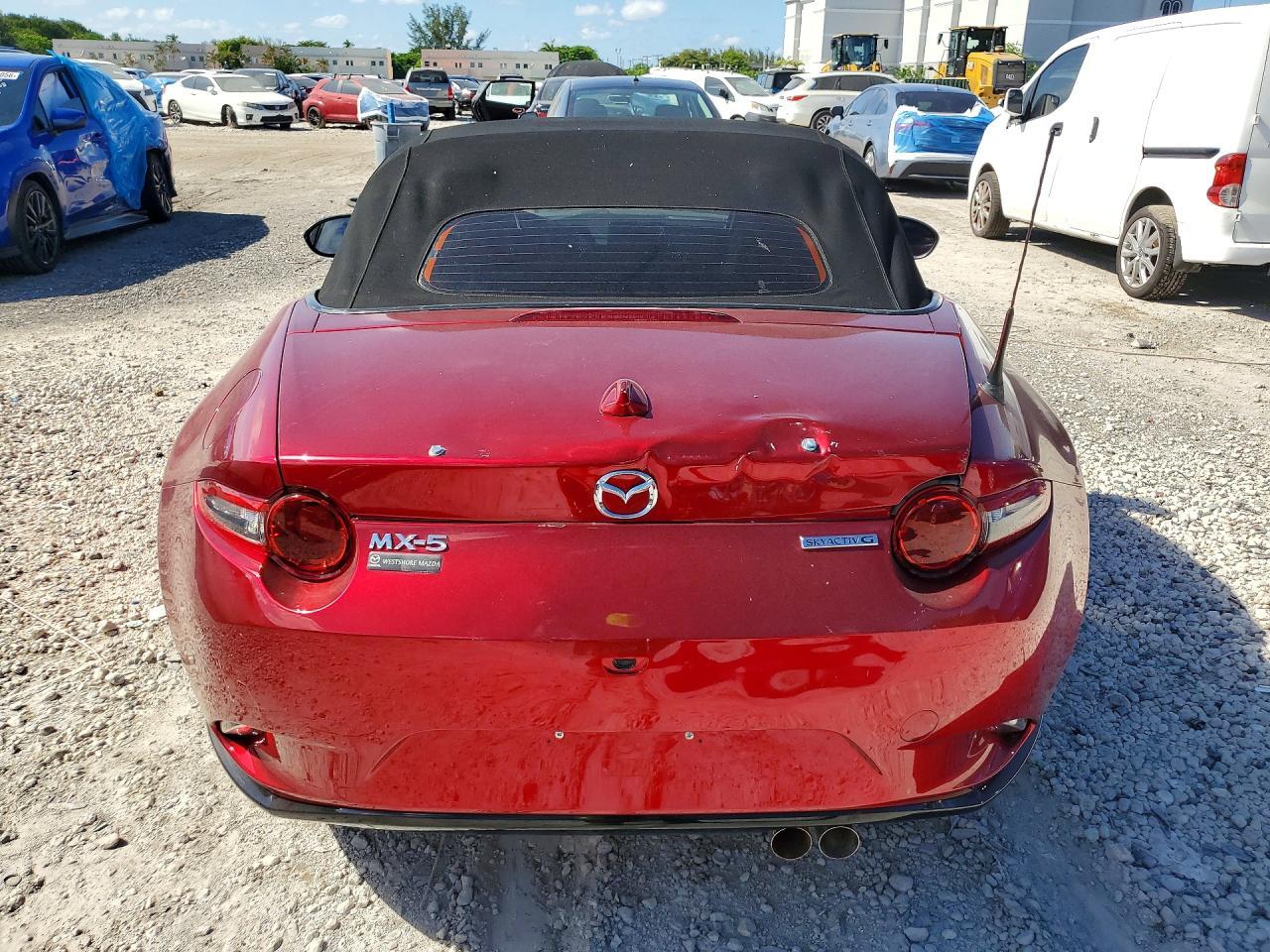 2023 MAZDA MX-5 Miata