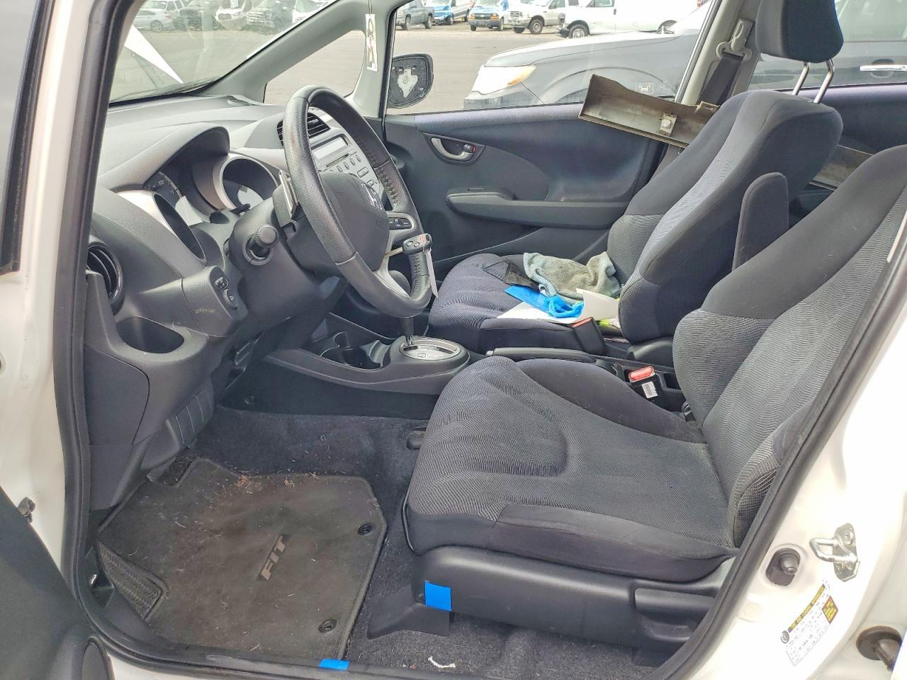 2010 HONDA FIT