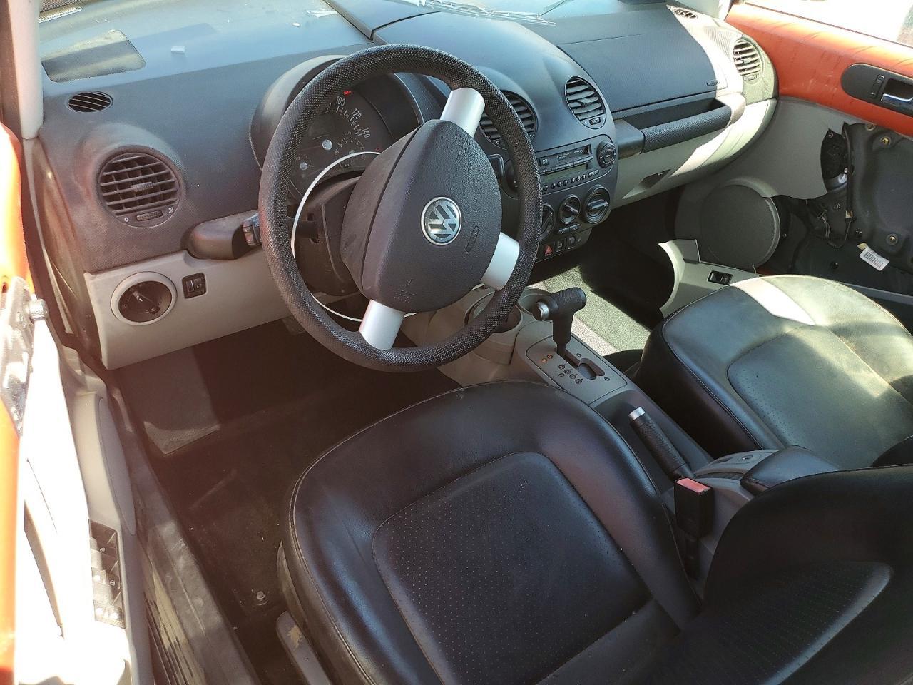 2003 VOLKSWAGEN Beetle