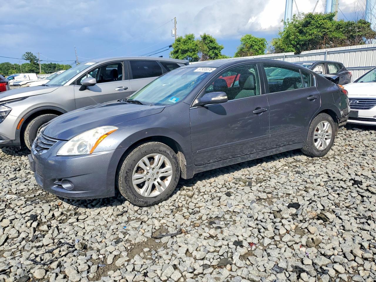 2010 NISSAN ALTIMA