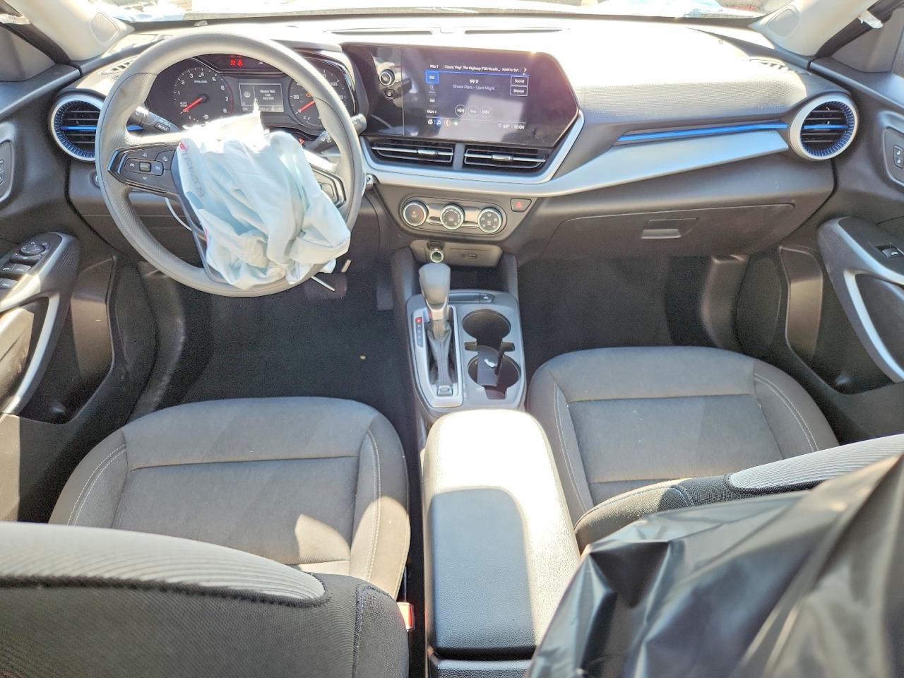 2024 CHEVROLET TRAX