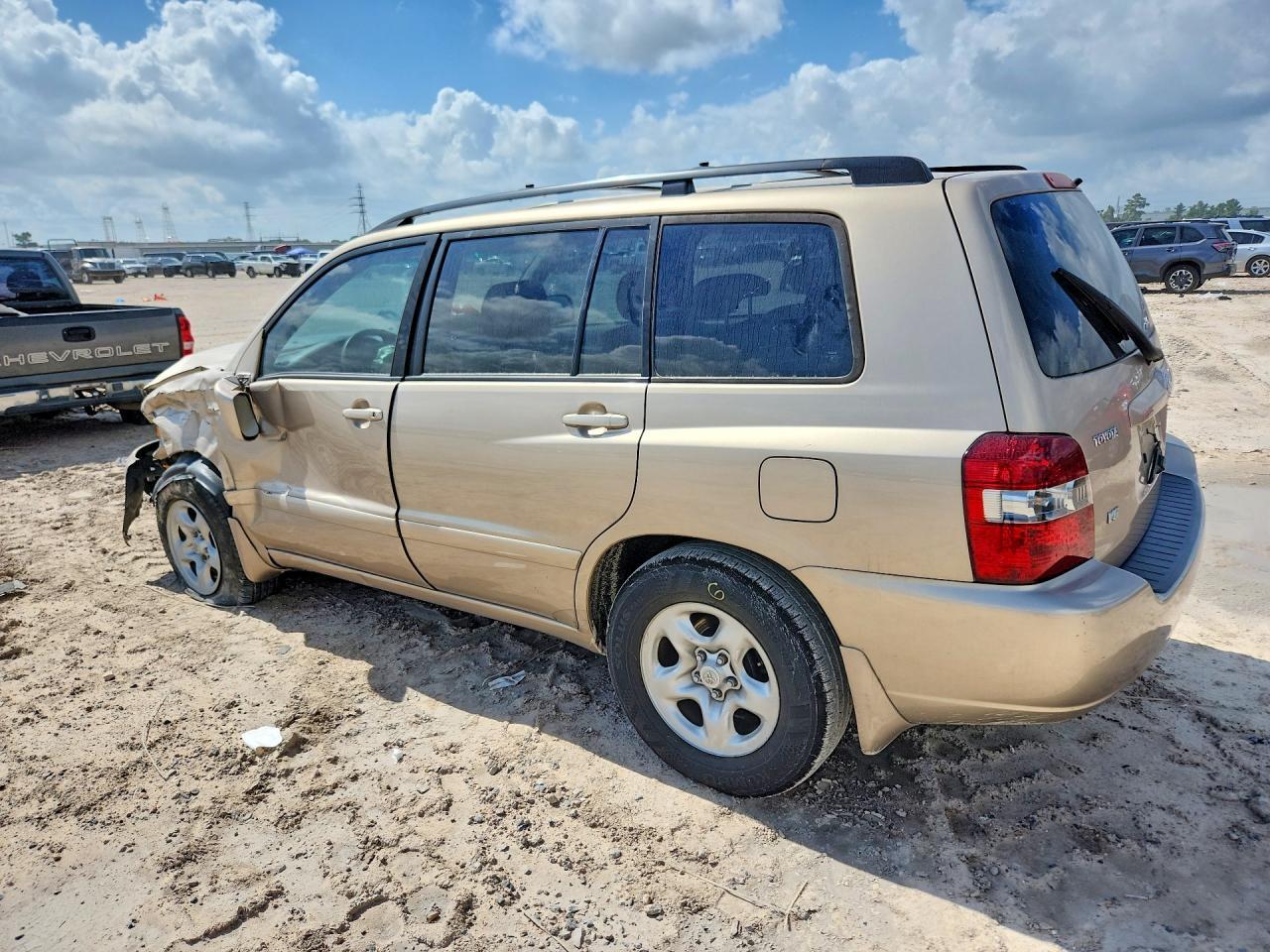 2005 TOYOTA HIGHLANDER