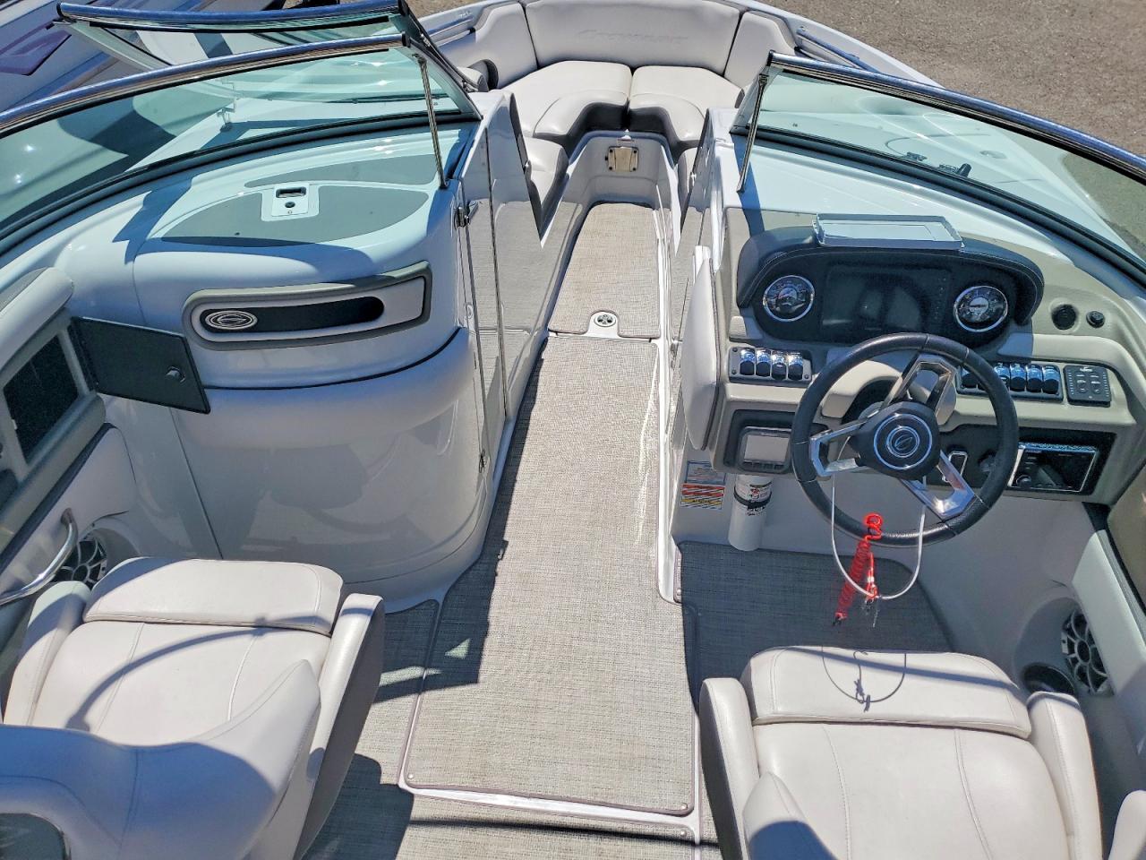 2020 Crown Boat