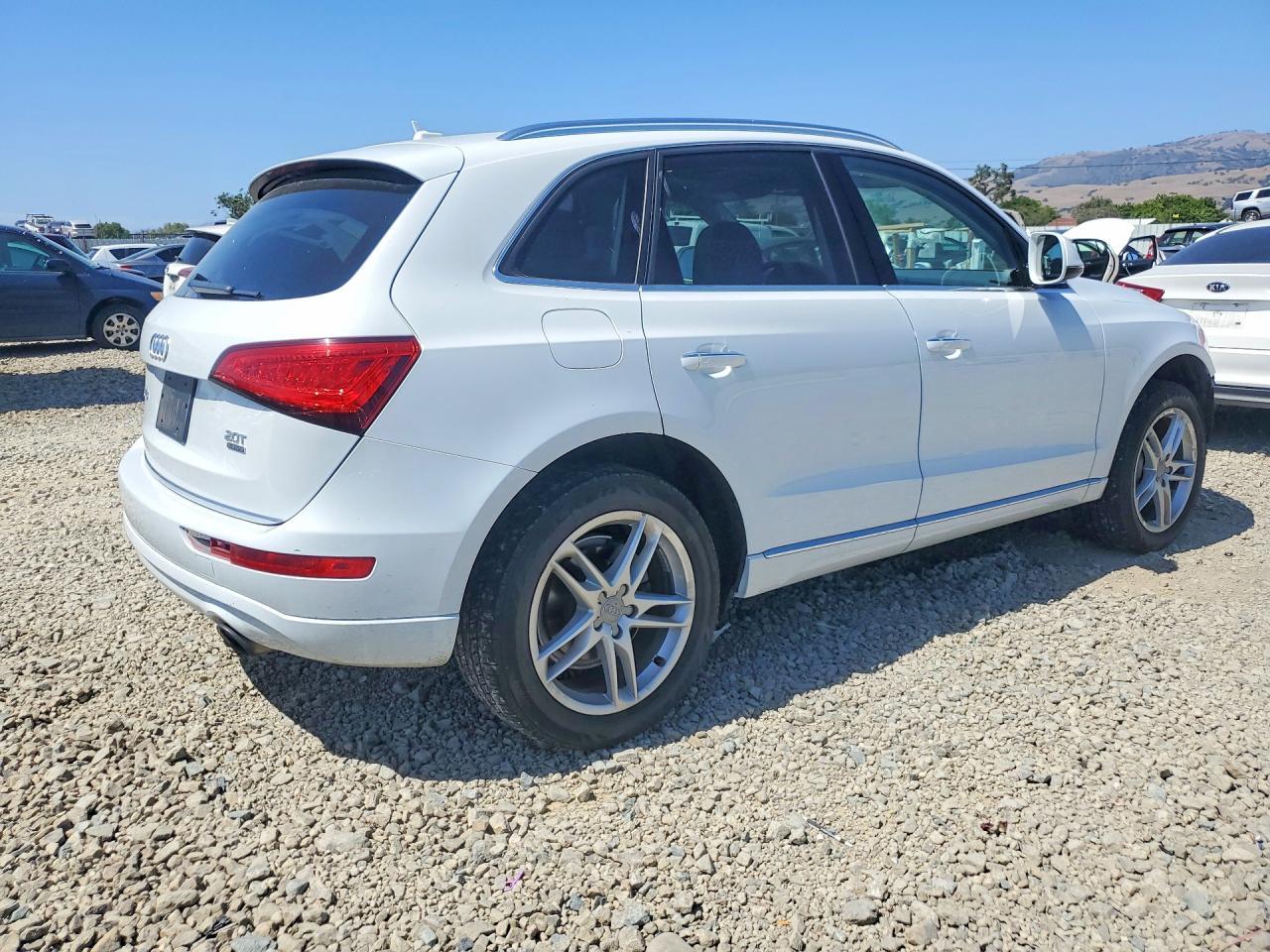 2017 AUDI Q5