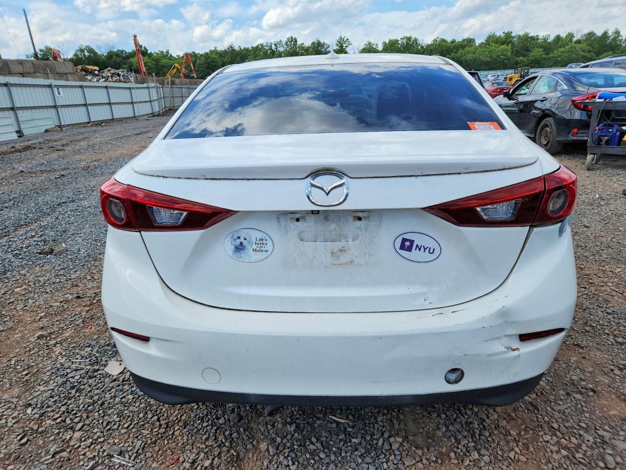 2014 MAZDA 3