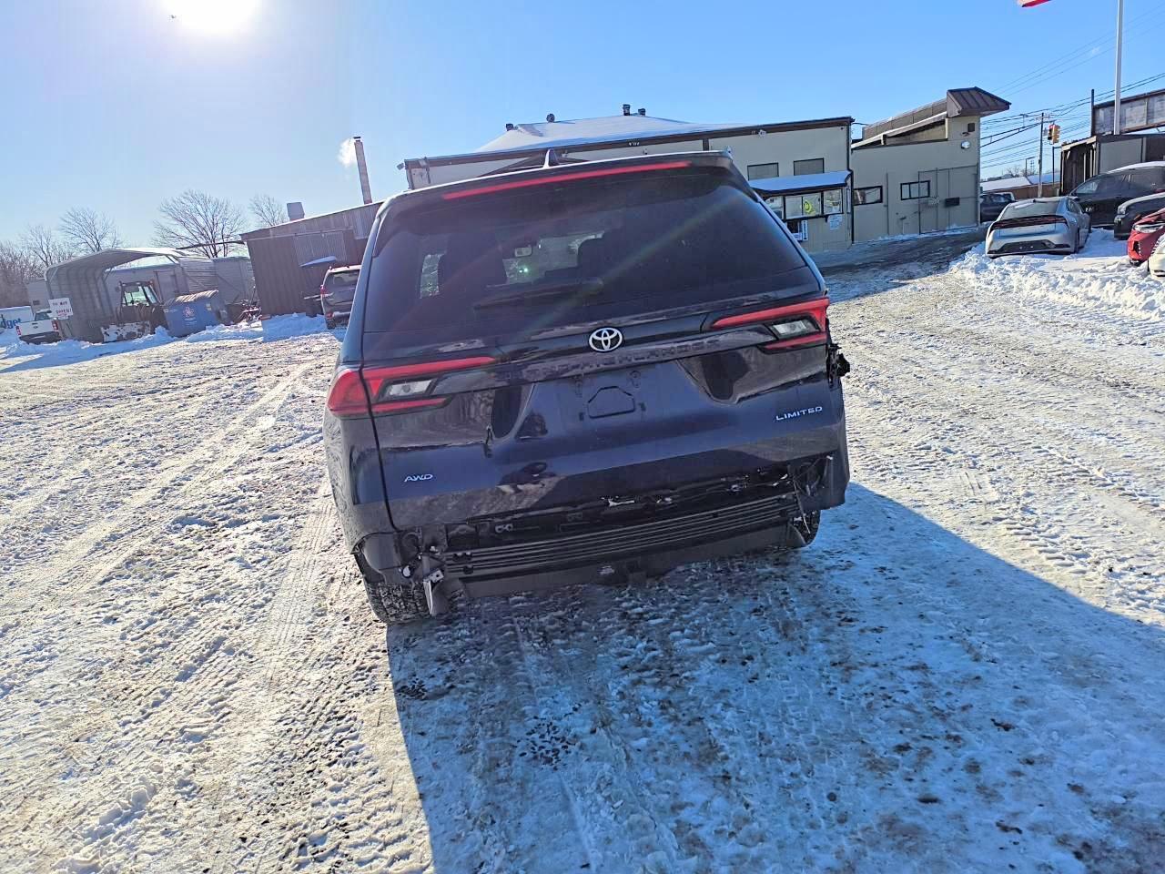 2024 TOYOTA HIGHLANDER