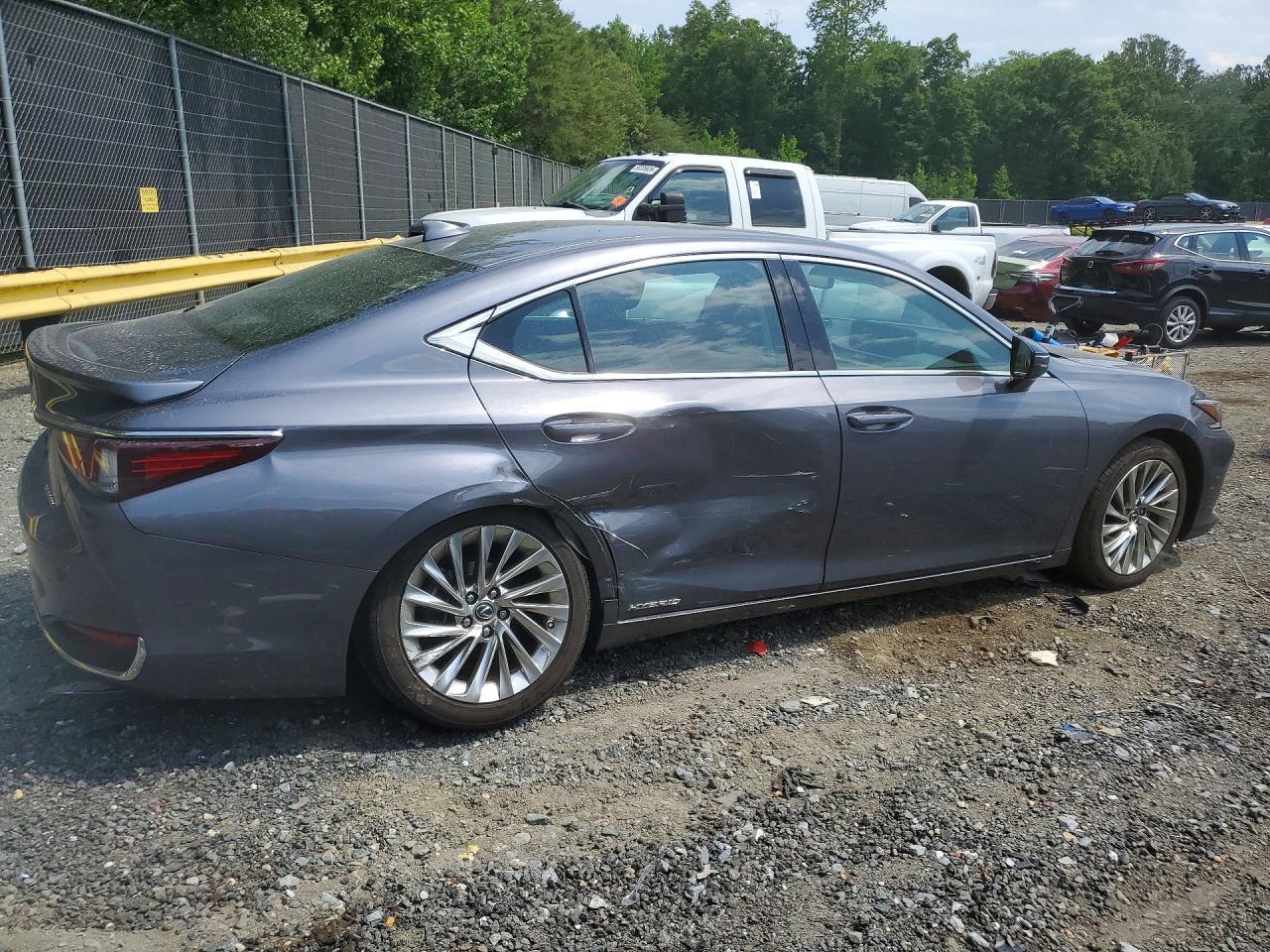 2020 LEXUS ES 300H