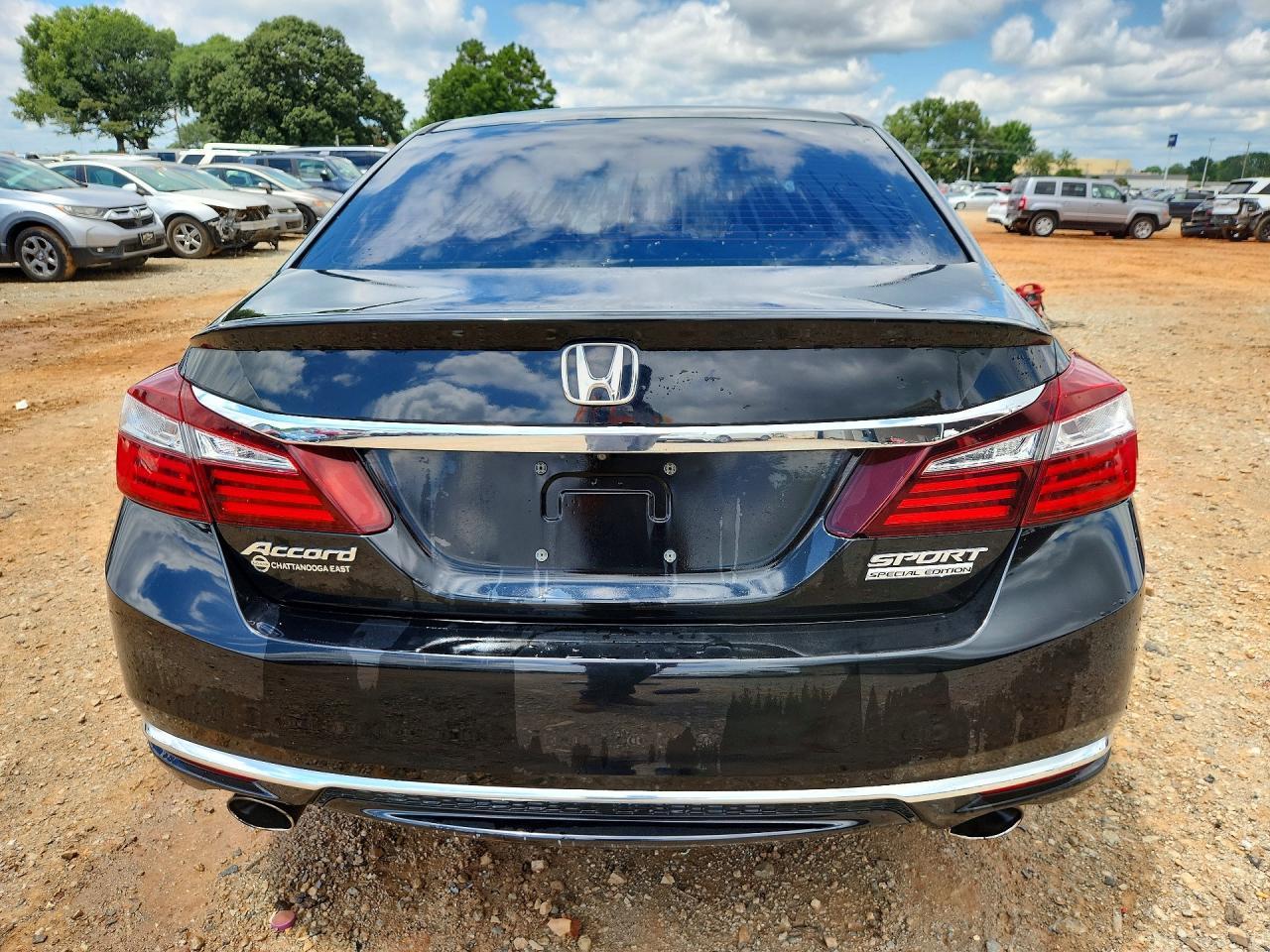 2017 HONDA ACCORD