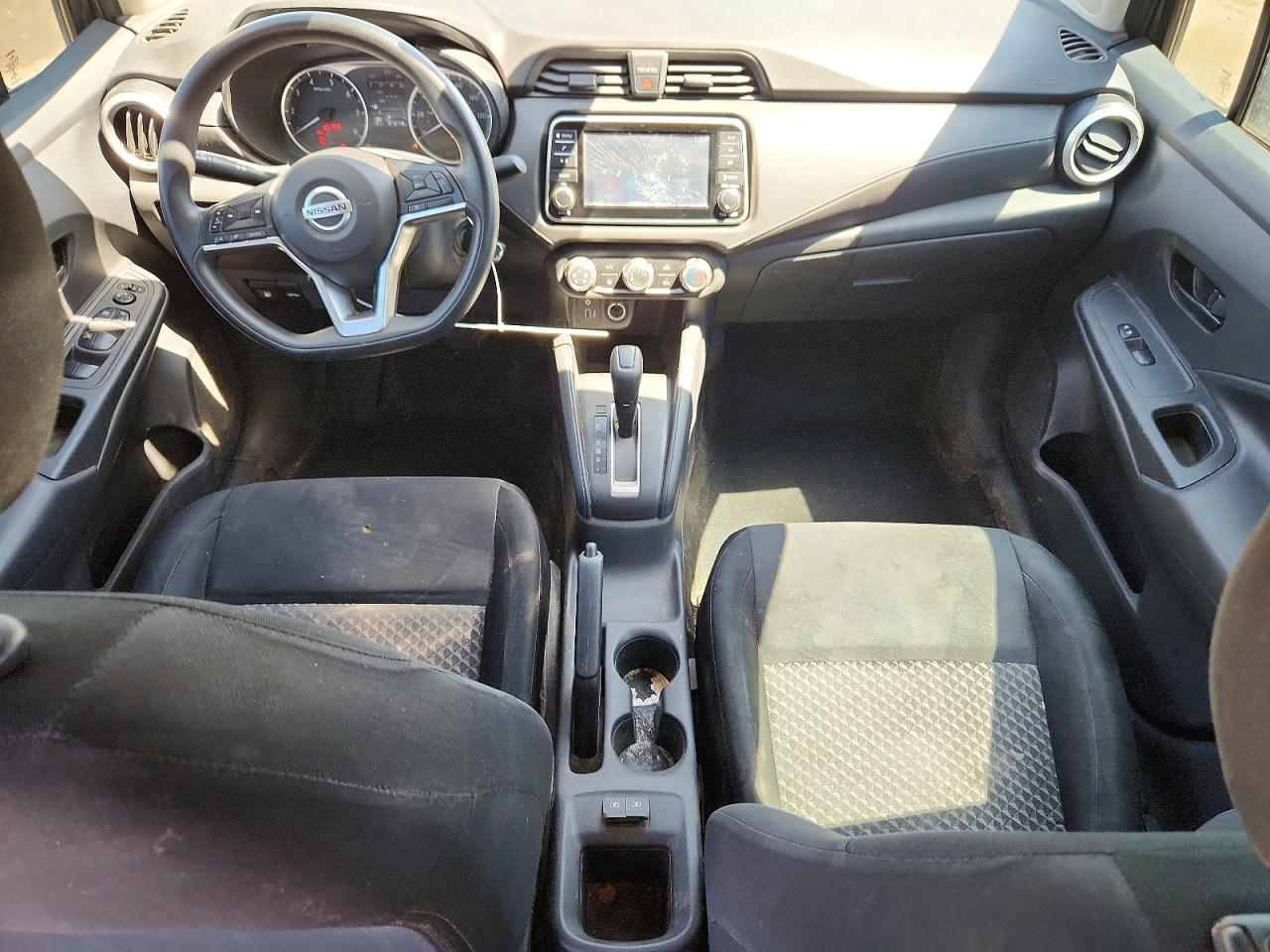 2022 NISSAN VERSA