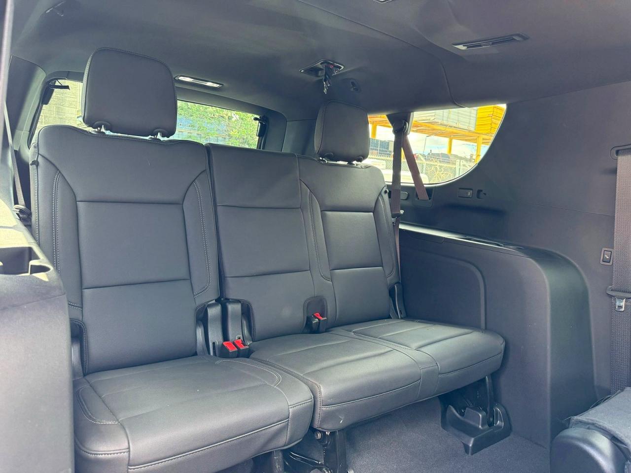 2024 CHEVROLET Suburban