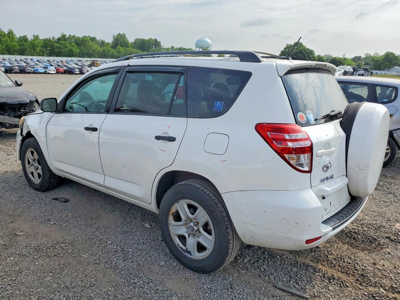 2011 TOYOTA RAV4