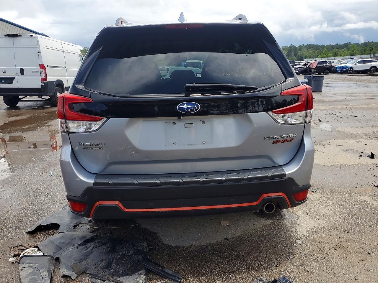 2020 SUBARU FORESTER