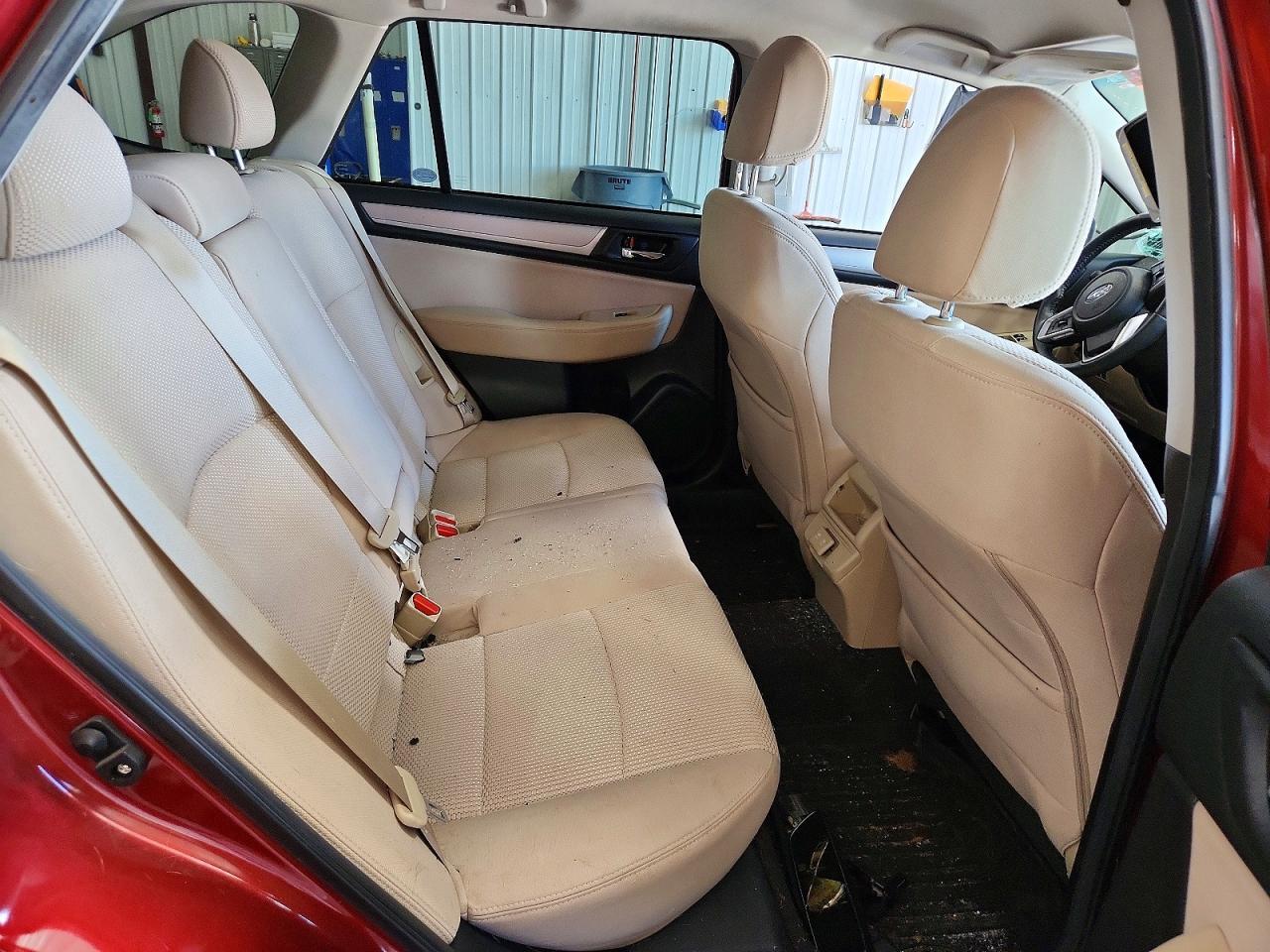 2019 SUBARU Outback