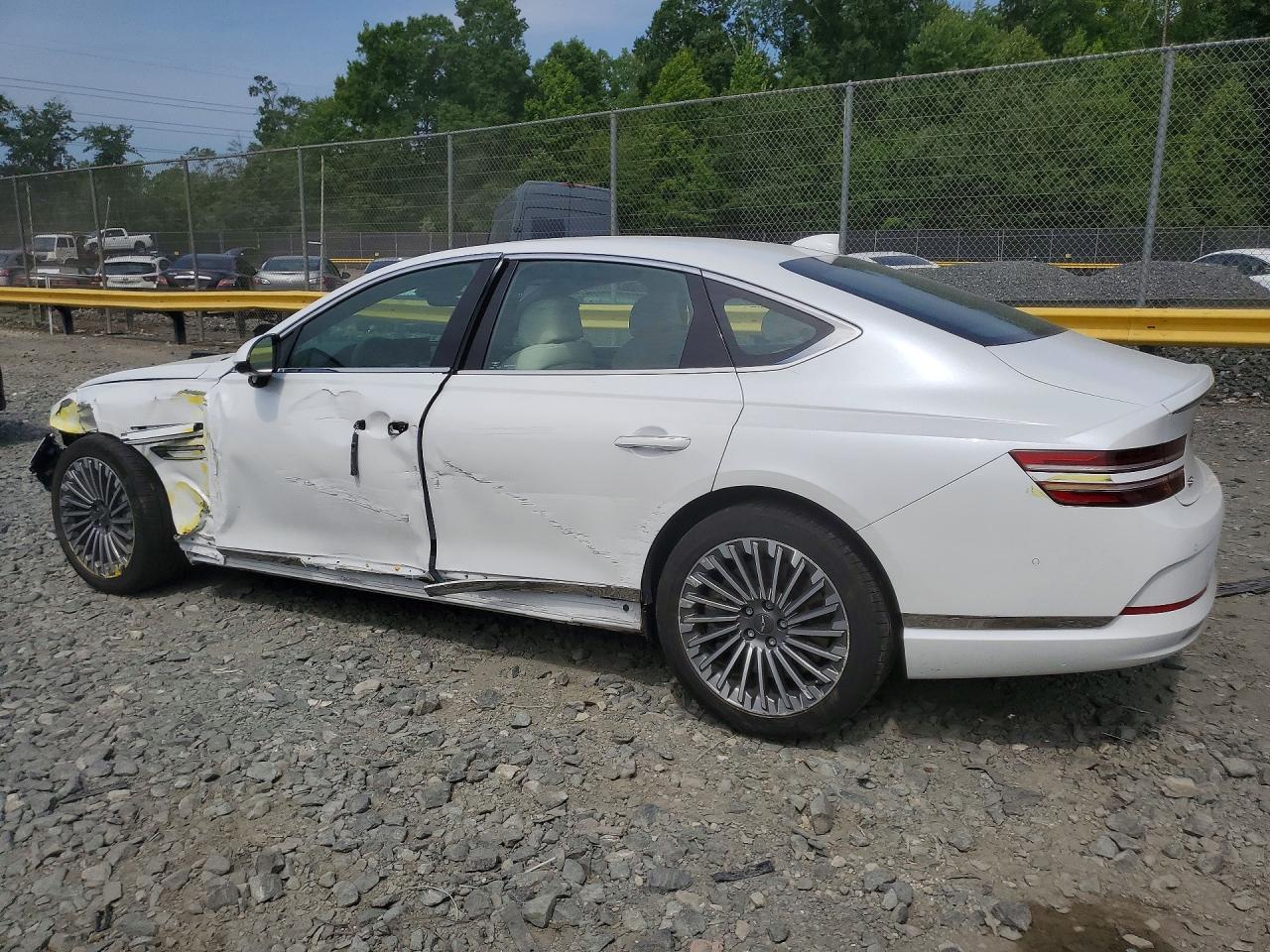 2023 GENESIS G80