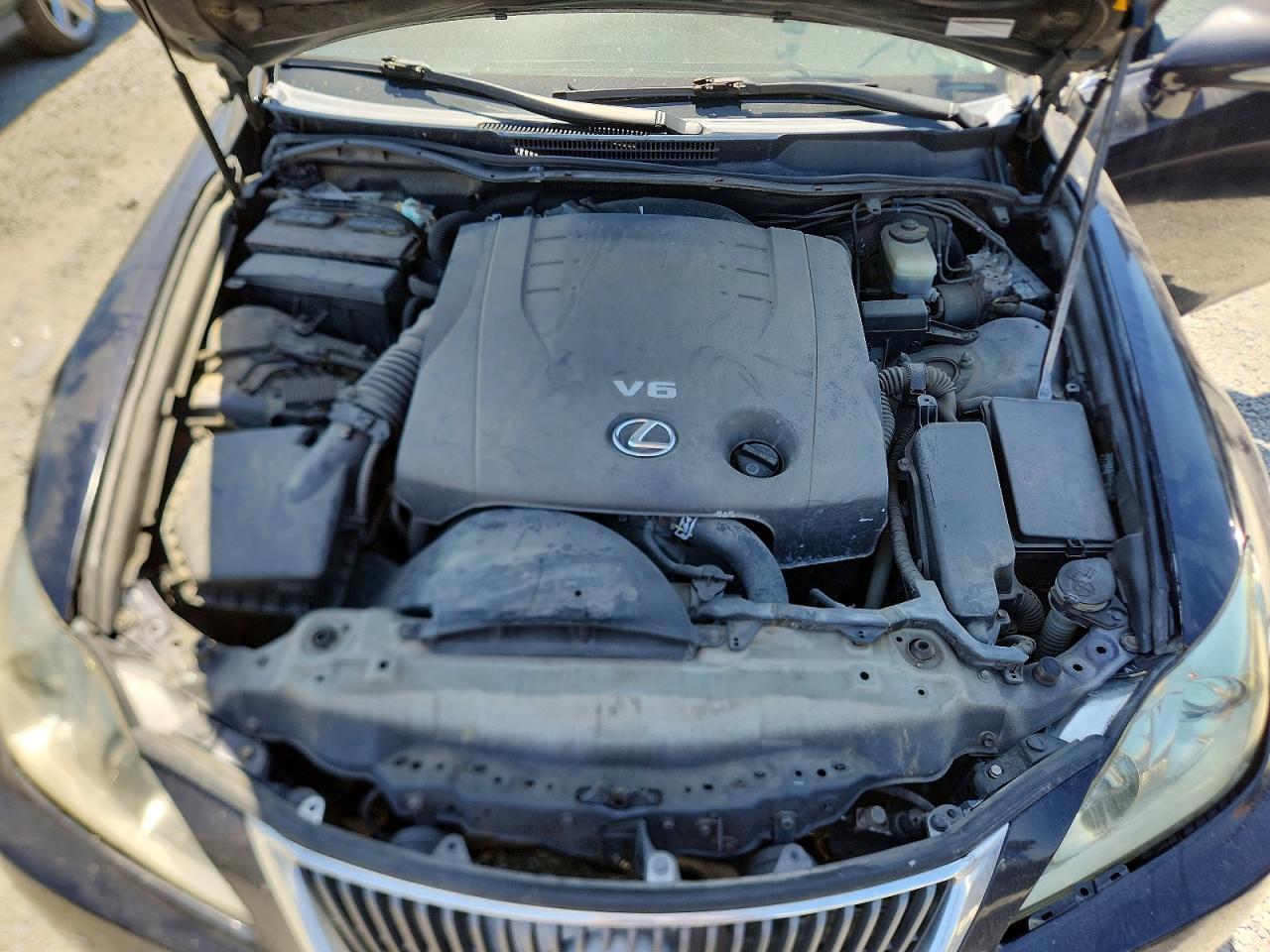 2010 LEXUS IS 250