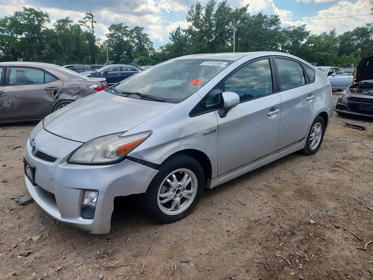 2011 TOYOTA PRIUS