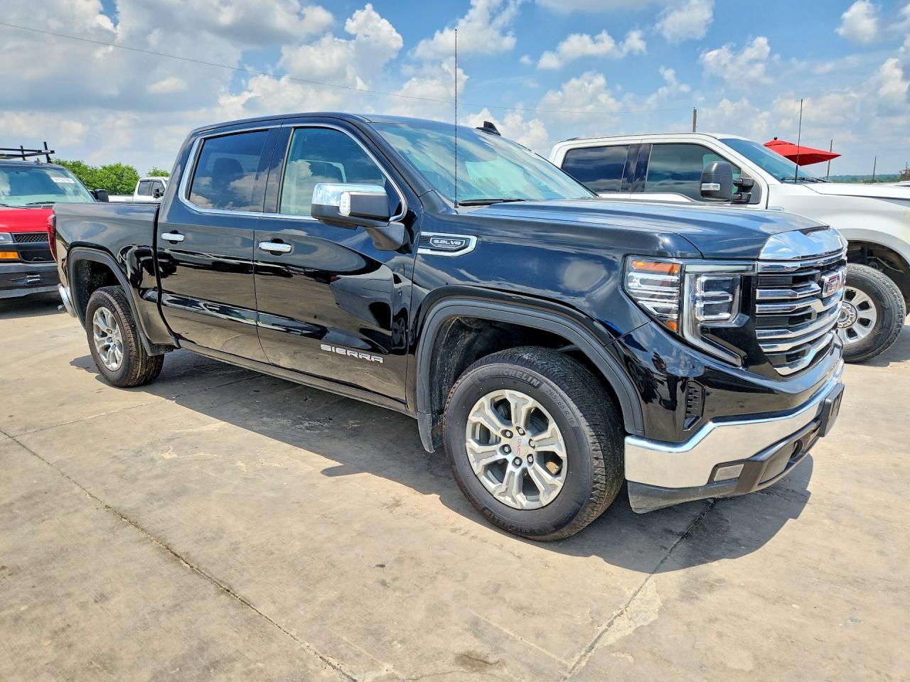 2025 GMC Sierra
