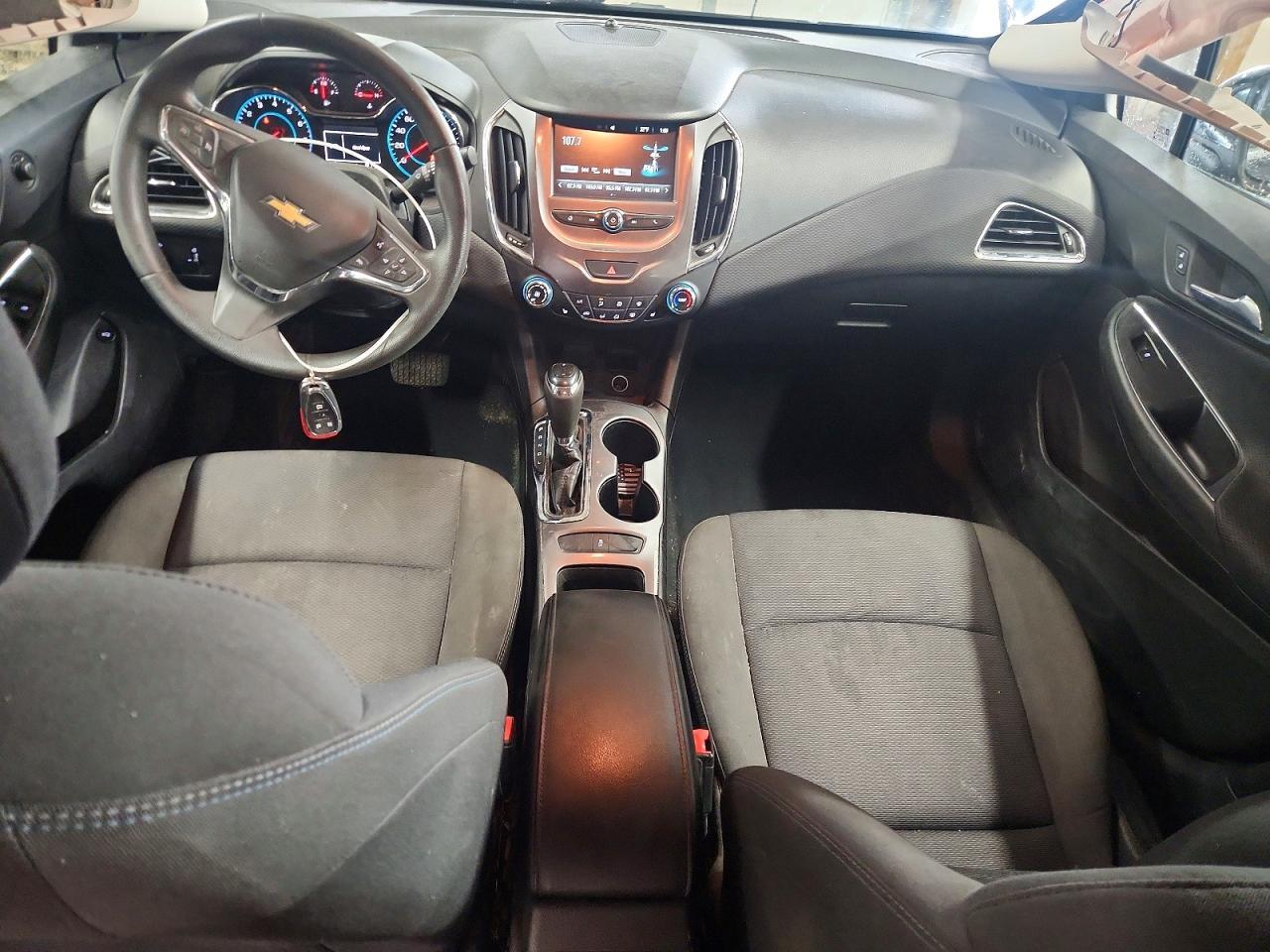 2016 CHEVROLET CRUZE