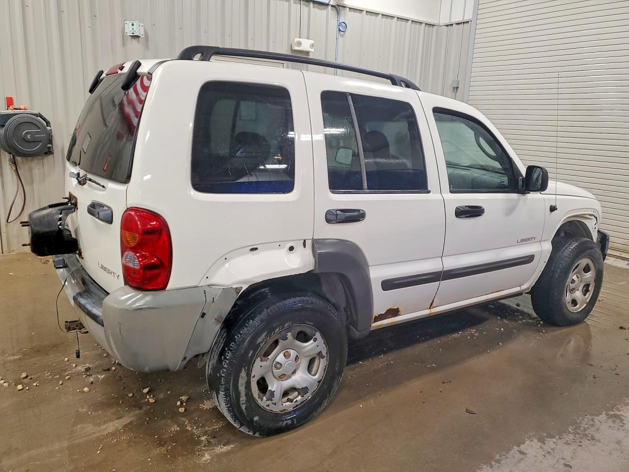 2004 JEEP Liberty