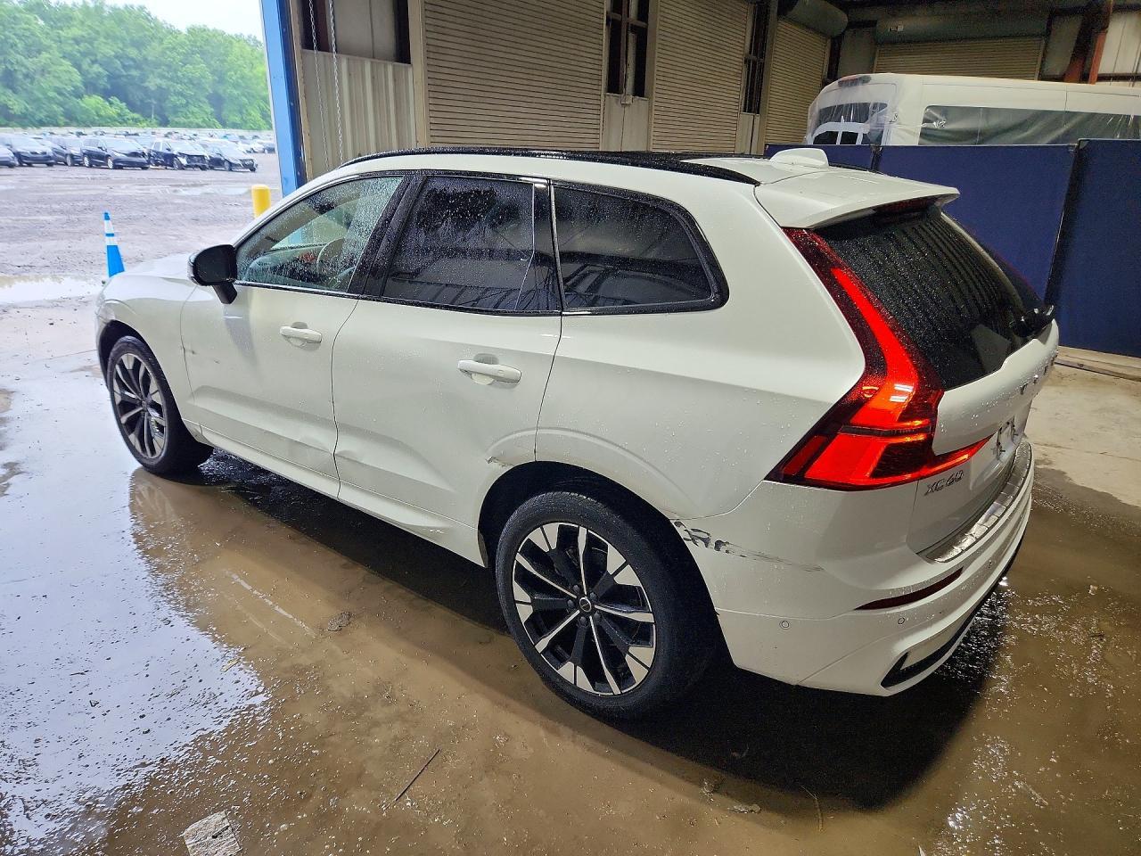 2026 VOLVO XC60