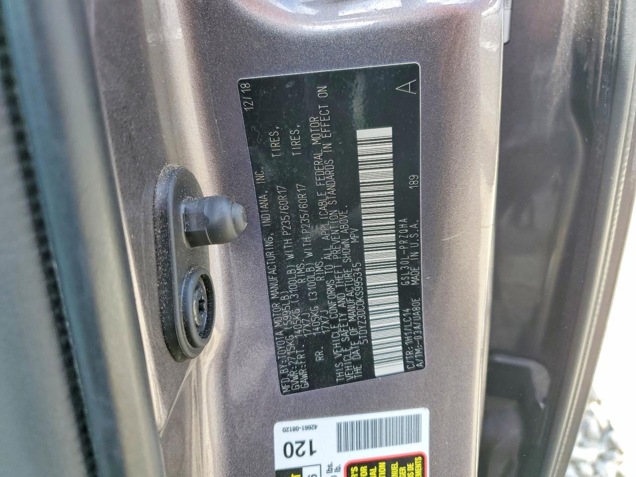 2019 TOYOTA SIENNA