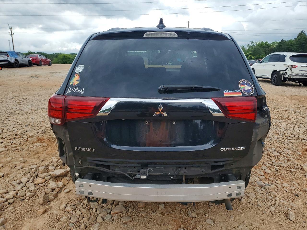 2017 MITSUBISHI outlander