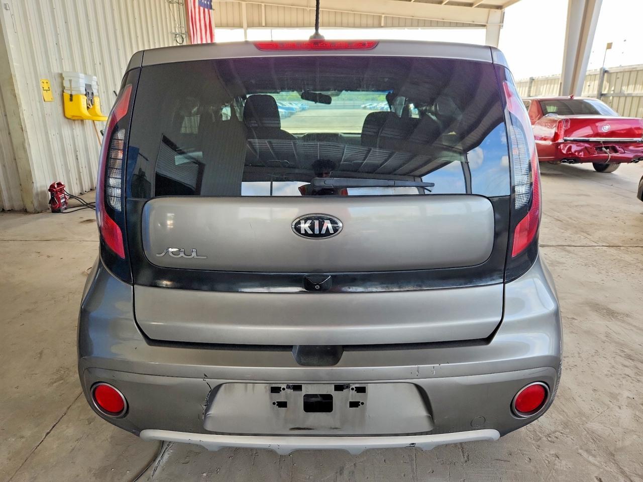 2017 KIA SOUL