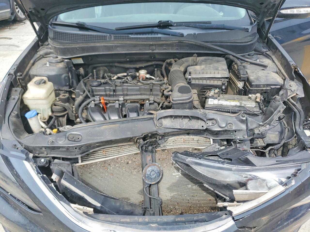 2011 HYUNDAI SONATA