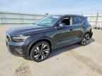 2023 VOLVO XC40