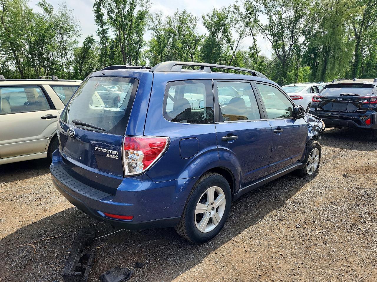 2011 SUBARU FORESTER