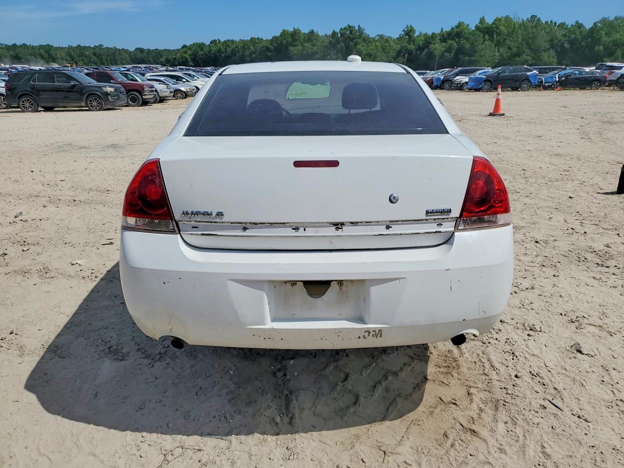 2010 CHEVROLET IMPALA