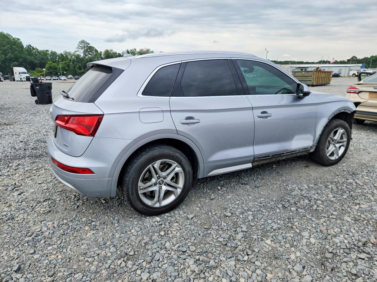 2019 AUDI Q5