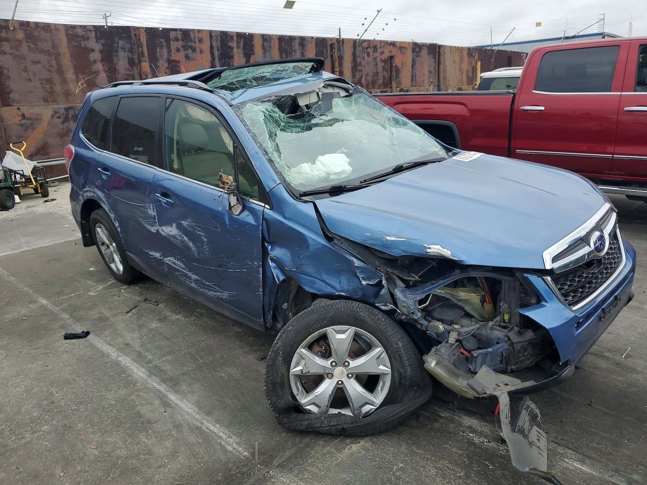 2015 SUBARU FORESTER