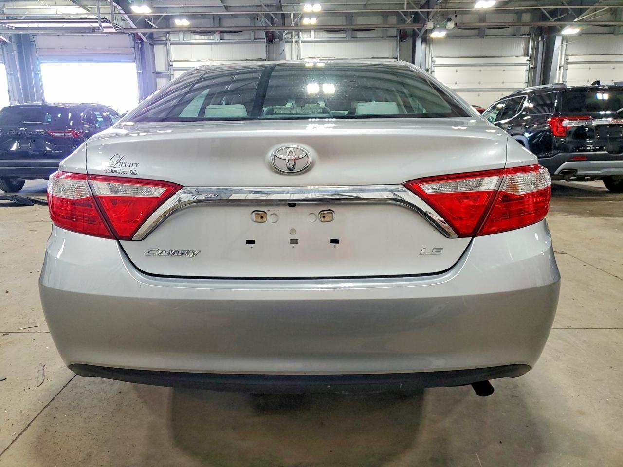 2017 TOYOTA CAMRY