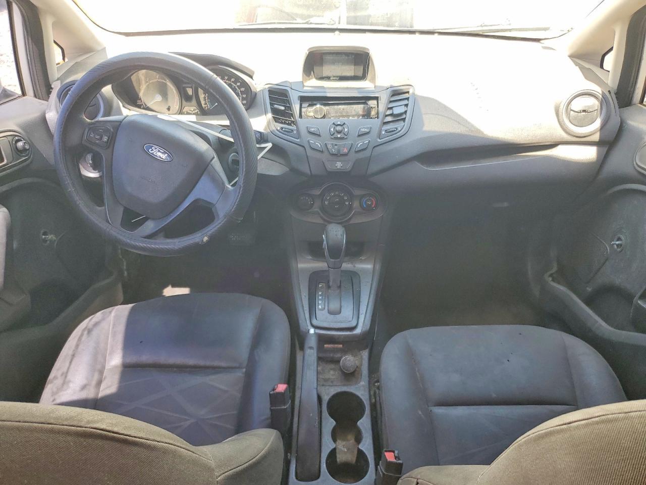 2014 FORD Fiesta