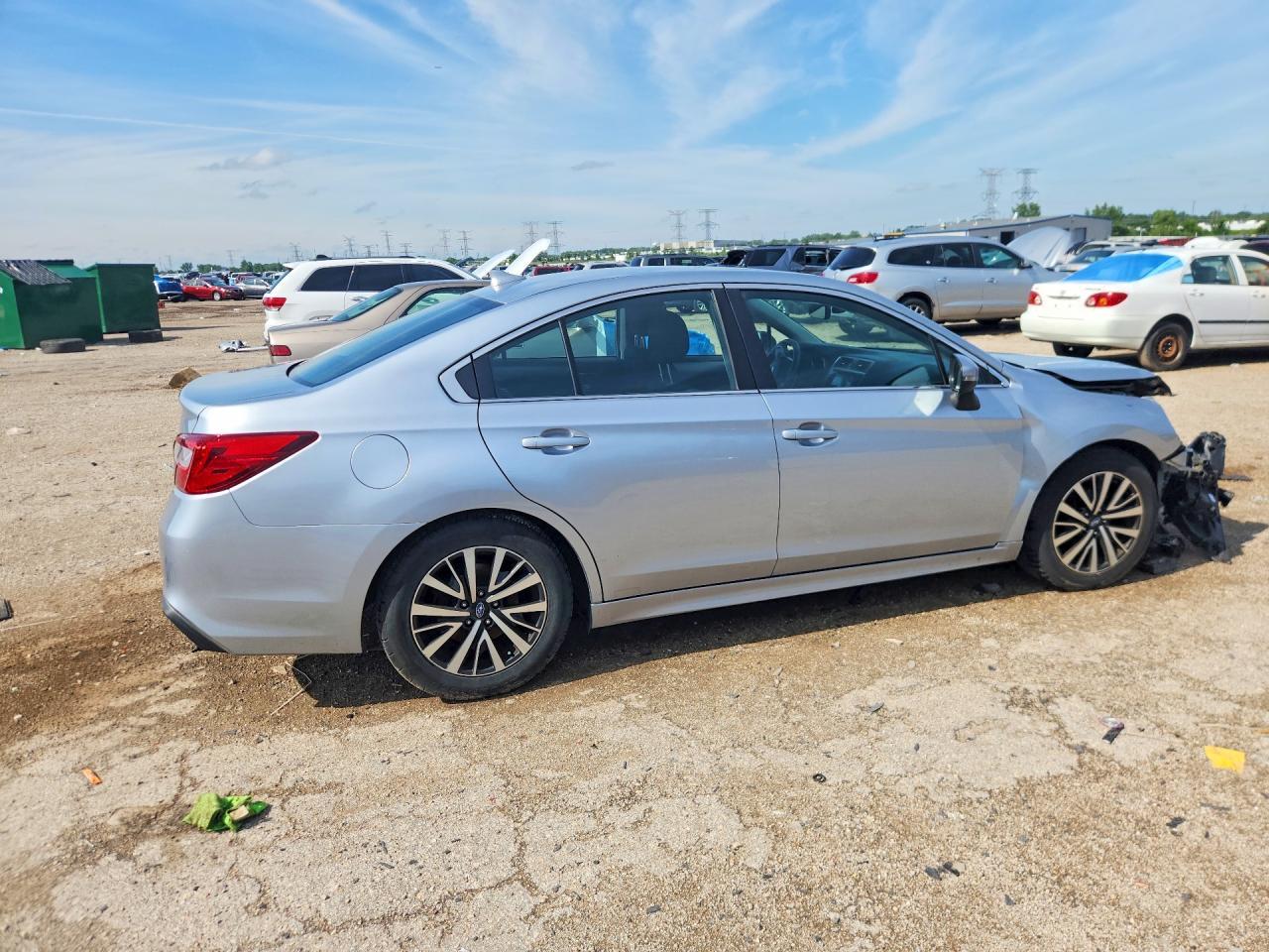2018 SUBARU Legacy